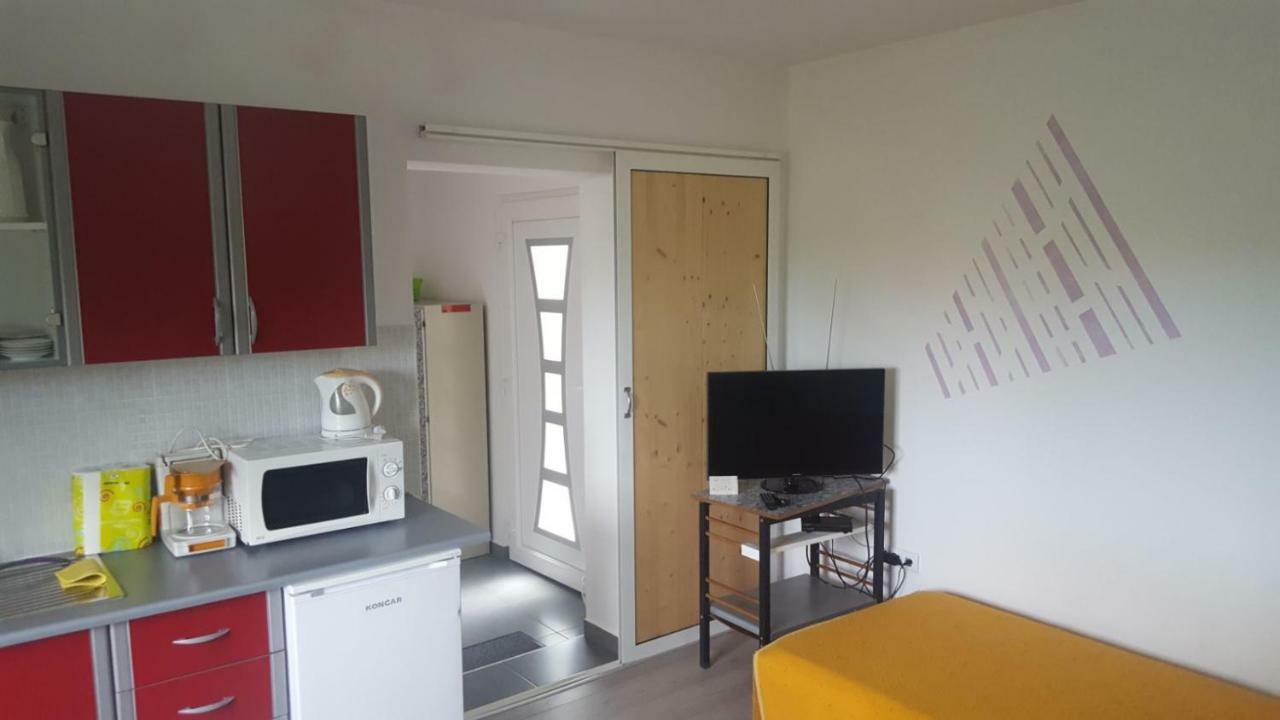 Apartment Brigitte Vrsi Kültér fotó